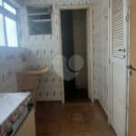 Apartamento a venda com porteira fechada no Belem com 95m com 03 dormitórios espaçoso sendo um suíte, 2 vagas. Aceita Permuta.