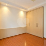 Cobertura duplex no Centro de São Bernardo do Campo, com 3 suítes, hidromassagem, mini spa, área gourmet e 2 vagas de garagem. Aceita permuta por apartamento de menor valor.