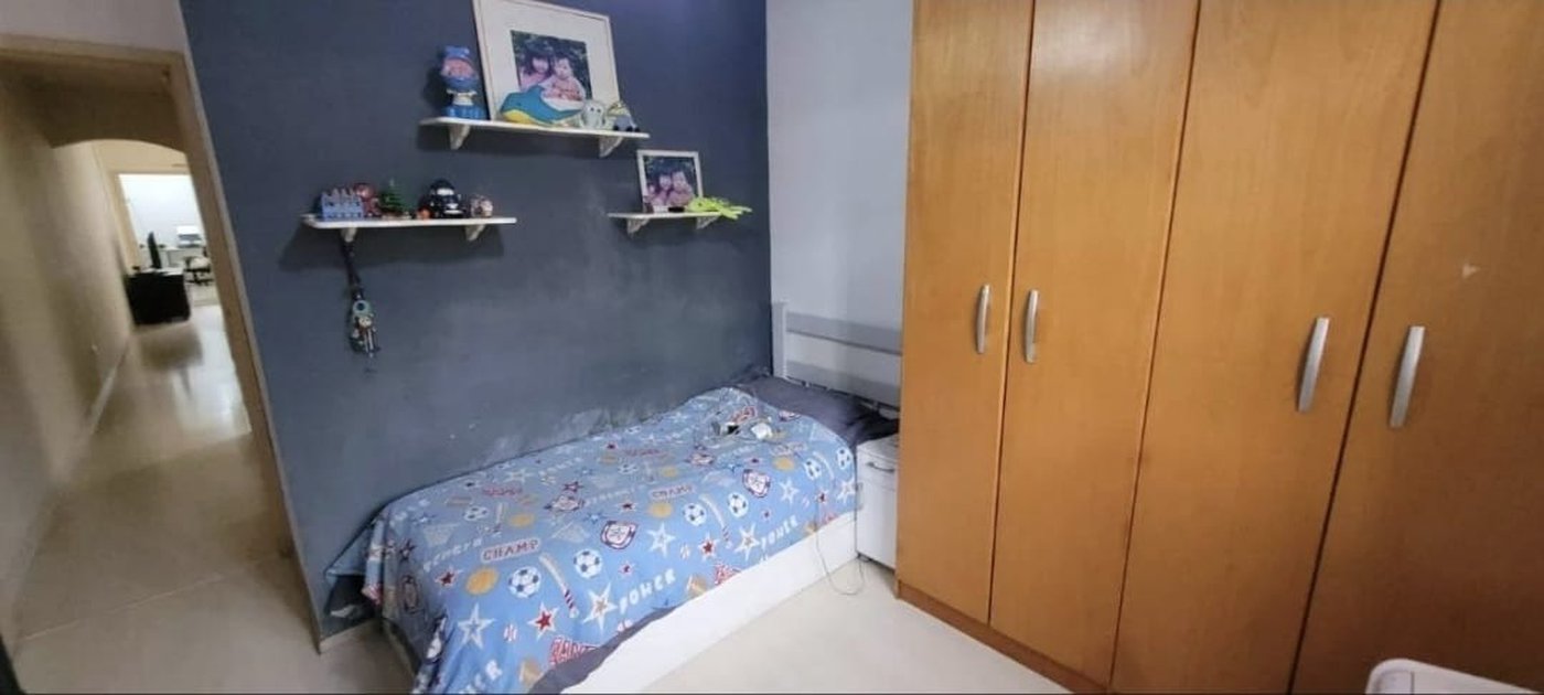 Sobrado espaçoso e completo em condomínio fechado no Bonfiglioli!
