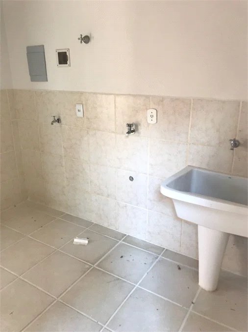 Casa assobradada à venda no Jardim Panorama – Vinhedo/SP