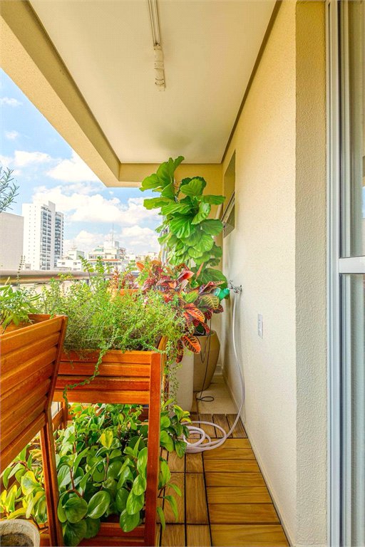 Apartamento à venda com 3 quartos, sendo 1 suíte, em Vila Buarque, São Paulo, SP