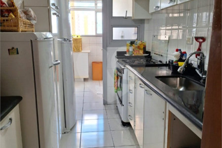 Cobertura com 193m², 4 quartos (2 suítes), 2 garagens, à venda no Jardim Marajoara
