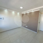 Seu Novo Lar Te Espera: Casa Aconchegante, Pronta para Morar e com 2 dormitórios e Amplo Quintal!