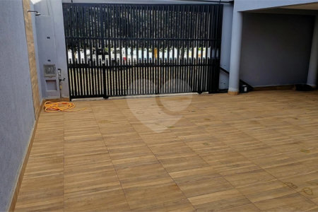 Sobrado à venda no Balneário Santo Antônio – Broa