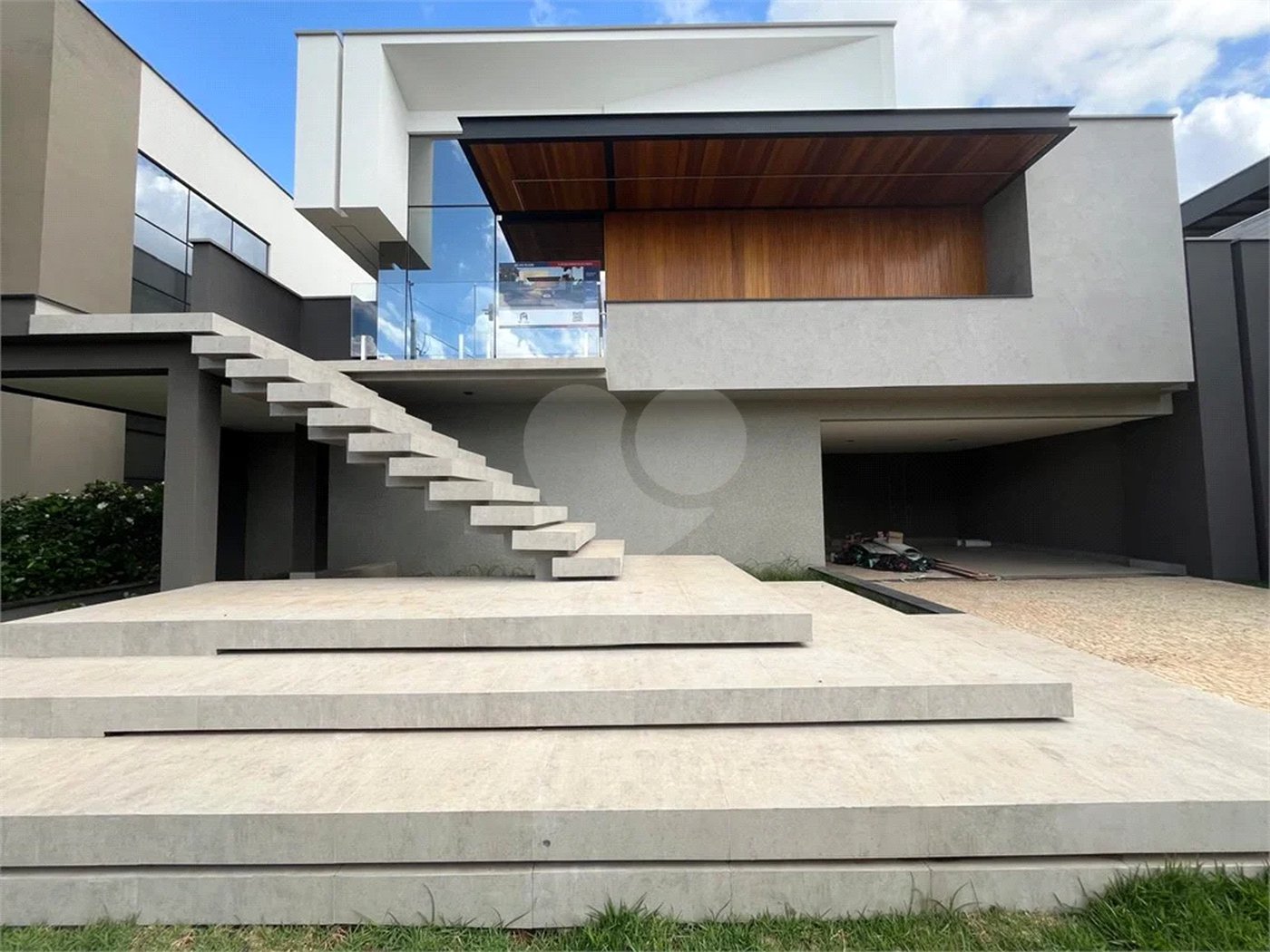 Casa Assobradada com 3 Suítes no Morada do Engenho em Piracicaba