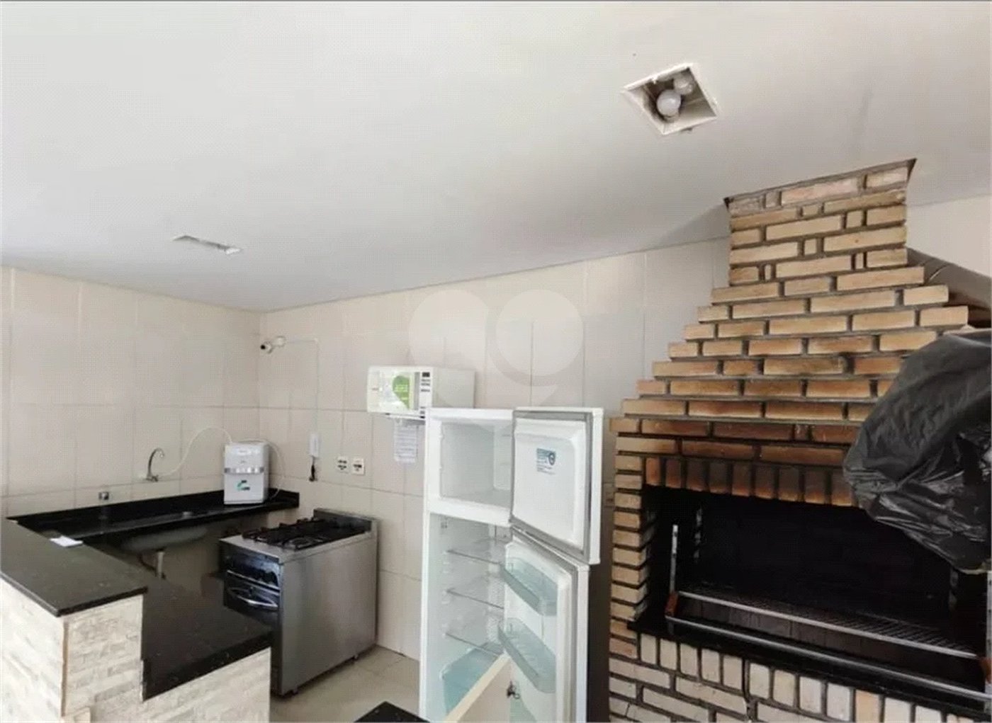 Apartamento com 49m², 2 quartos, 1 garagem, à venda em Itaquera