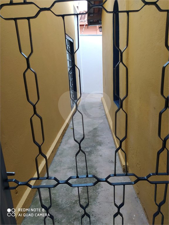 Casa térrea para venda ou locação no bairro Vila Costa do Sol.