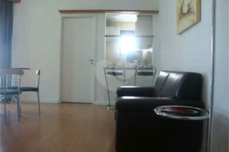 Apartamento de 1 dormitório sendo suíte com 60m2