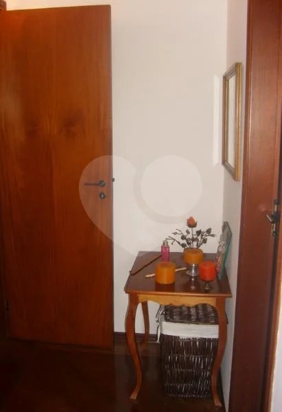 Apartartamento próximo ao Mertrô com 3 quartos