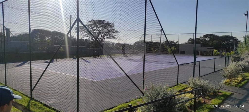 Terreno de 274,68 m² no Residencial Villeneuve