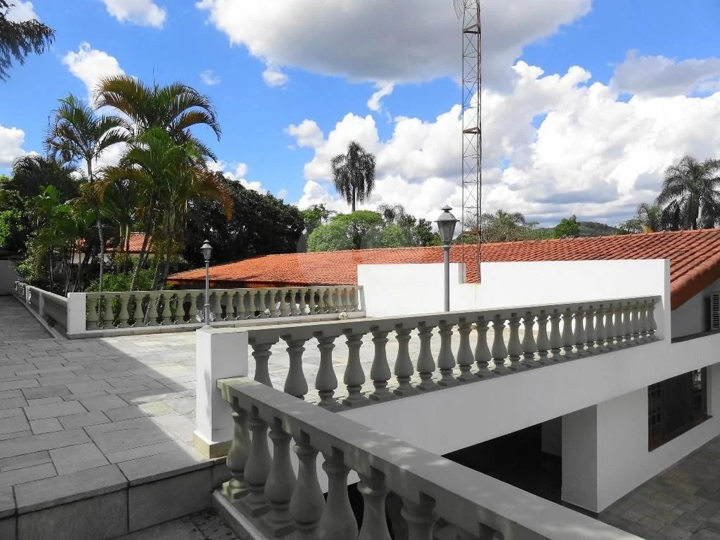 CASA TÉRREA ALTO PADRÃO NO TREMEMBE