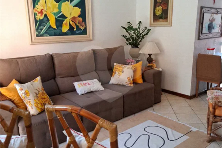Apartamento à venda com 2 suítes no Centro, Bertioga, SP