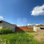 Terreno a venda no bairro Jardim Beatriz