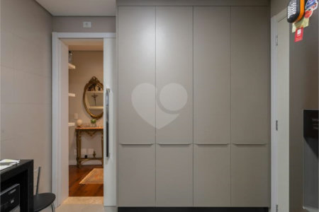 Apartamento a venda nos Jardins 262 m2, 3 suites e 3 vagas