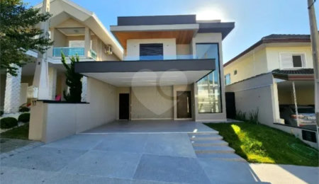 Casa à venda com 4 suítes no condomínio Floradas da Serra, São José dos Campos - SP