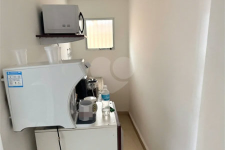 PRÉDIO COMERCIAL E RESIDENCIAL(KITNETS) COM GALPÃO À VENDA Jardim Ocara – Santo André/SP