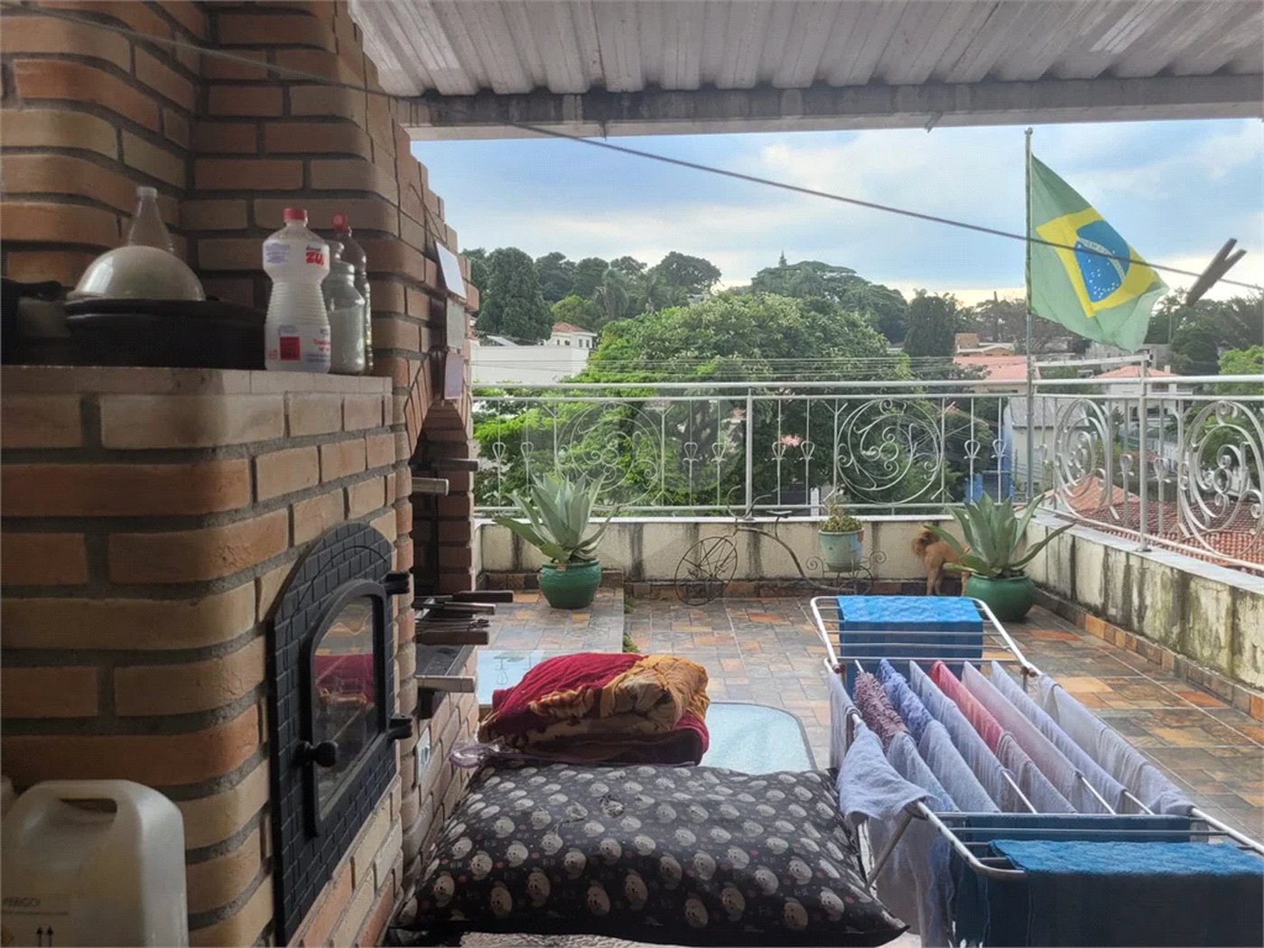 SOBRADO 3 QUARTOS NO JARDIM FLORESTA ZONA NORTE