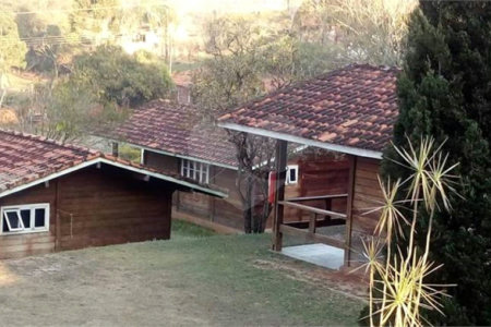 Fazenda à venda com 11 quartos no Centro, Analândia, SP