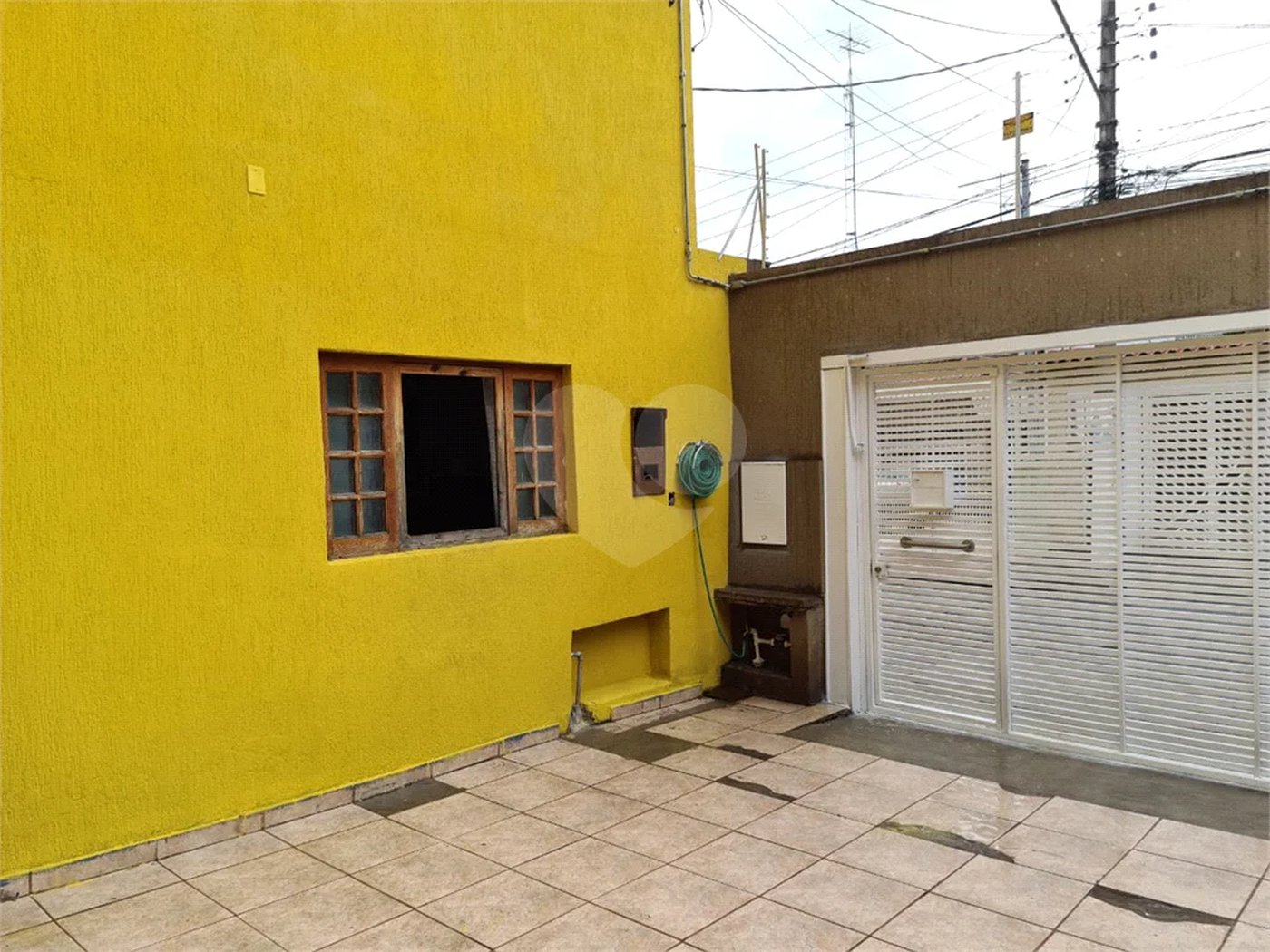 Casa à venda na Vila Esperança com 230m² 3 dormitórios 1 suíte 3 banheiros 3 vagas