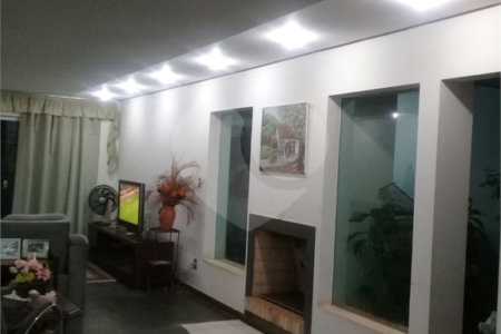 Sobrado em Araraquara.