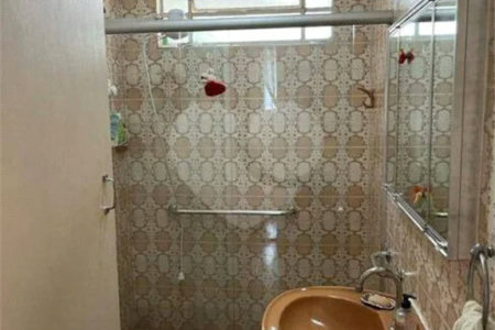 Sobrado à venda com 66m² - Belém