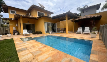 Casa à venda ou para alugar com 4 suítes em Ferradura, Armação dos Búzios, RJ