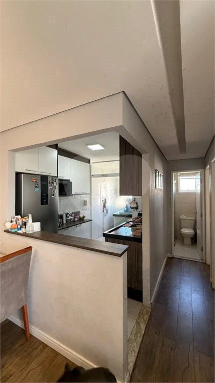 Apartamento com 48m², 2 dormitórios, 1 vaga de garagem, à venda em Itaquera.