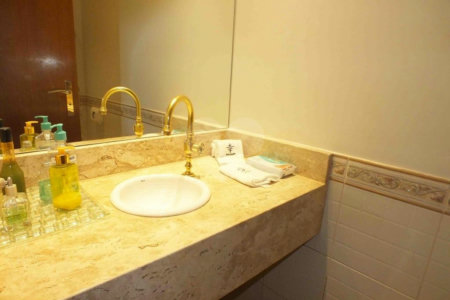 Casa à venda com 5 suítes no condomínio Vilaggio Monte Alegre, São Paulo - SP