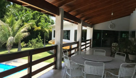 Casa à venda com 4 suítes no Centro, Guararema, SP