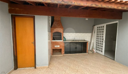 Sobrado à venda com 3 quartos, sendo 1 suíte,  em Nova Piracicaba, Piracicaba, SP