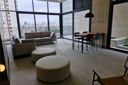 Apartamento venda Vila Mariana, 31m², 1 dormitório, contrapiso, lazer, próximo metrô