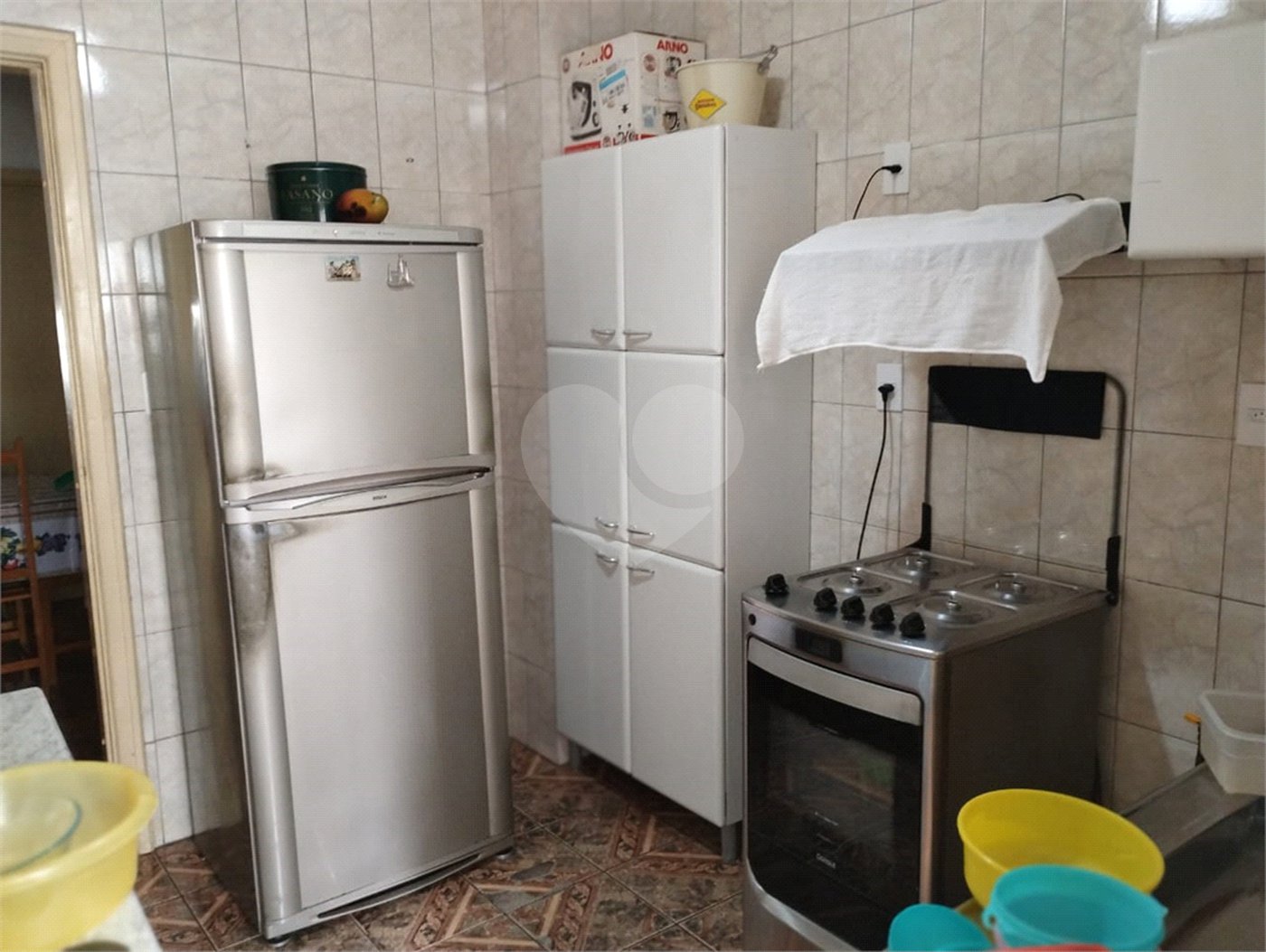 Apartamento 2 dormitórios sendo uma suíte próximo as estações Anhangabaú, Bela Vista e do metrô