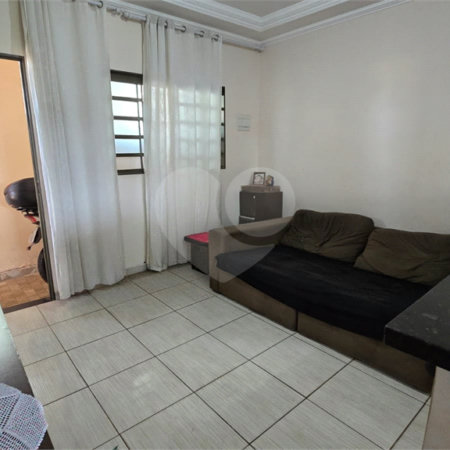Casa à venda com 2 quartos, em Parque Dos Timburis, São Carlos, SP