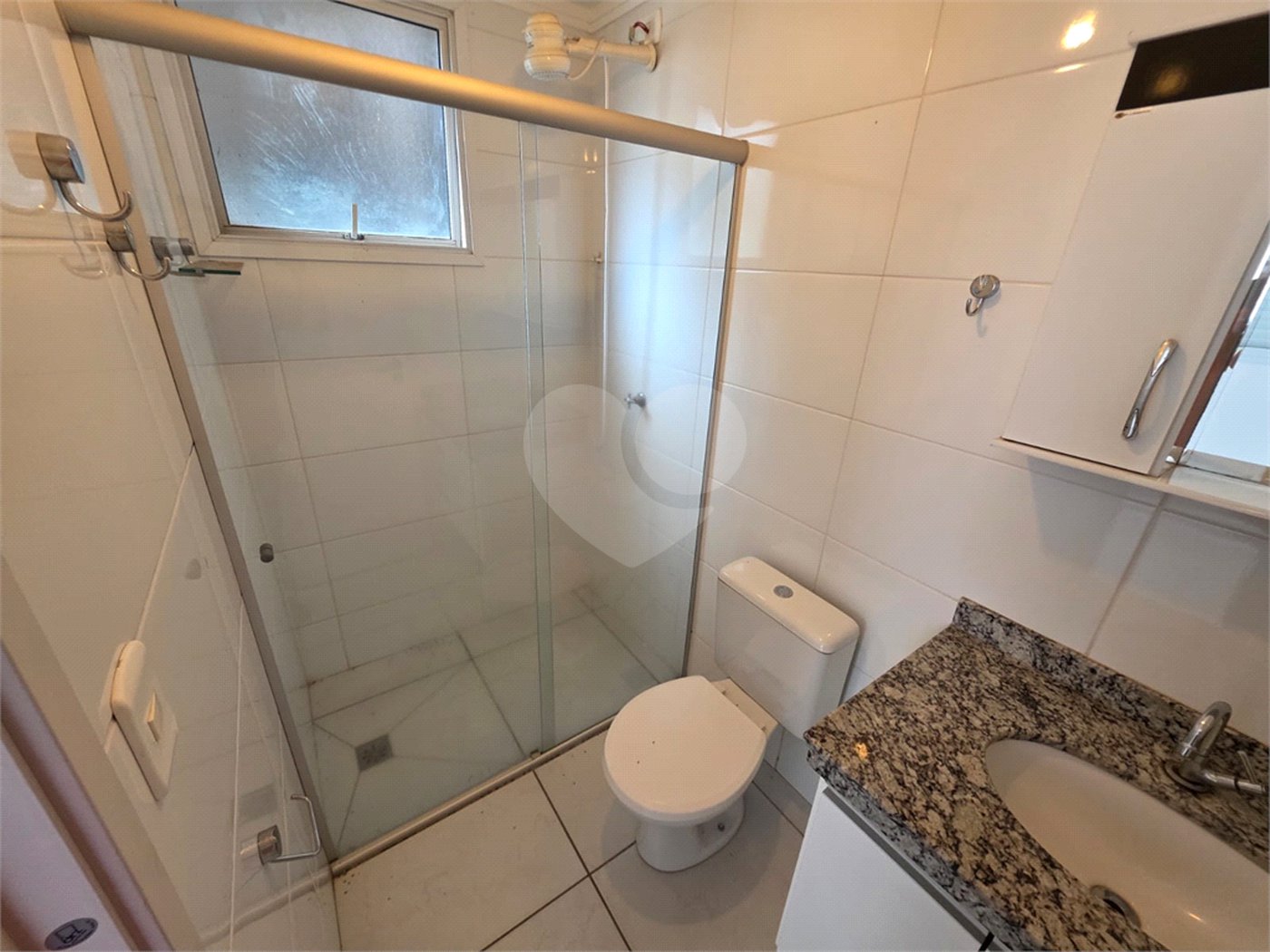 Apartamento 3 quartos i suíte e varanda Residencial Beatrice SPE