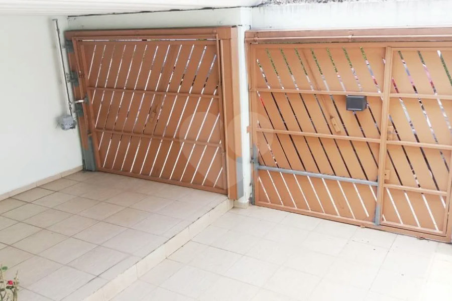 Sobrado de 105m2 à venda com 3 dormitórios na Vila Santa Catarina