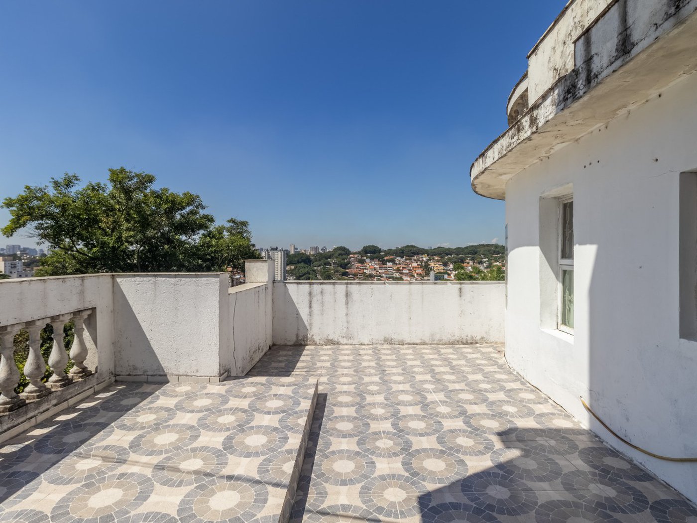 Sobrado para venda em Vila Indiana com 5 quartos, sendo 3 suítes, 500m²