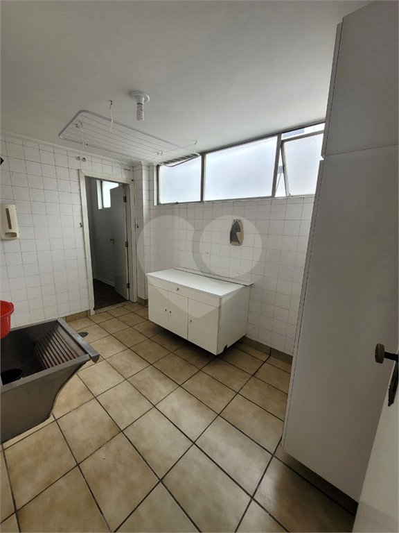 Excelente apartamento à venda no Paraíso, 3 quartos (1 suíte), localização privilegiada