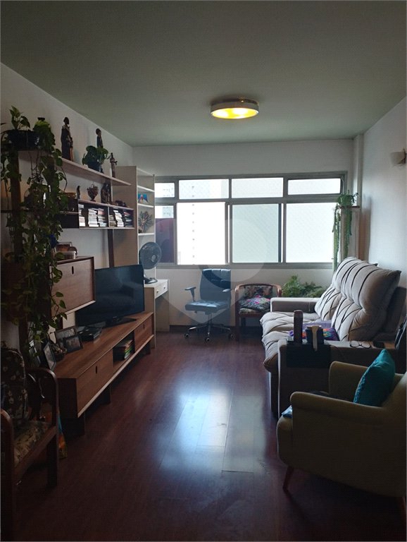 Apartamento em Perdizes 03 dormitórios sendo 01 suíte 01 vaga com 118m².