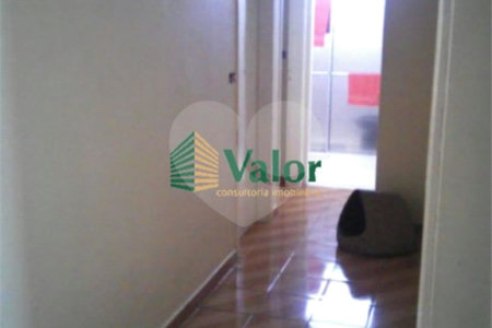 Sobrado á venda no Núcleo Residencial Silvio Vilari