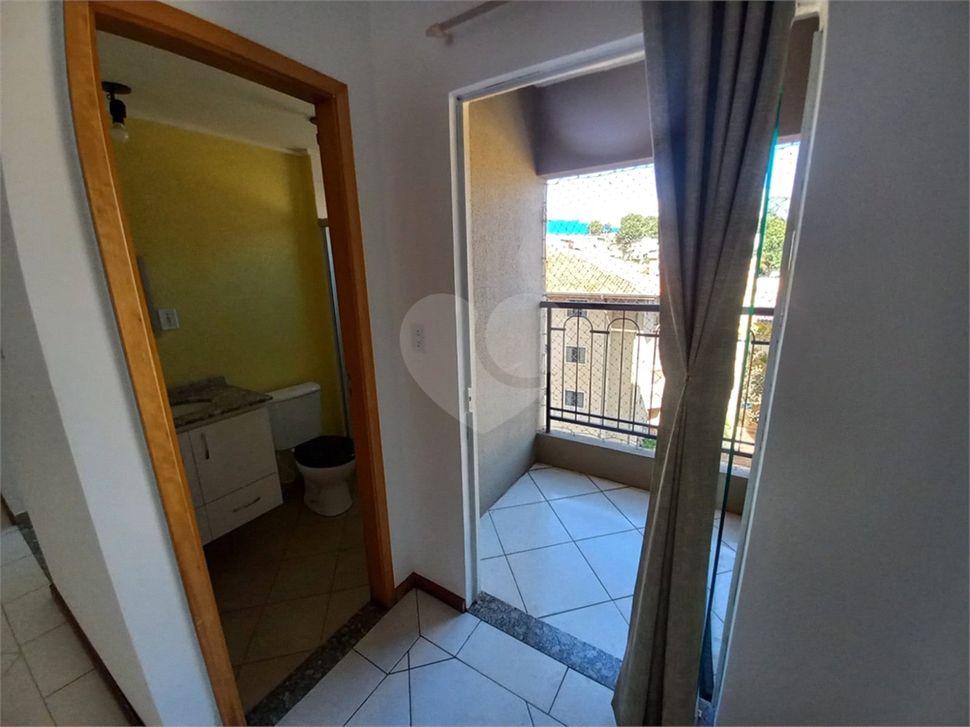 Apartamento no Condomínio Michelangelo .