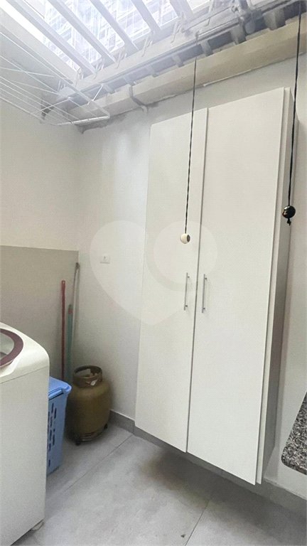 Apto Reformado em Mirandópolis c/76m2 úteis - 2 Dormts/1 Vaga fixa