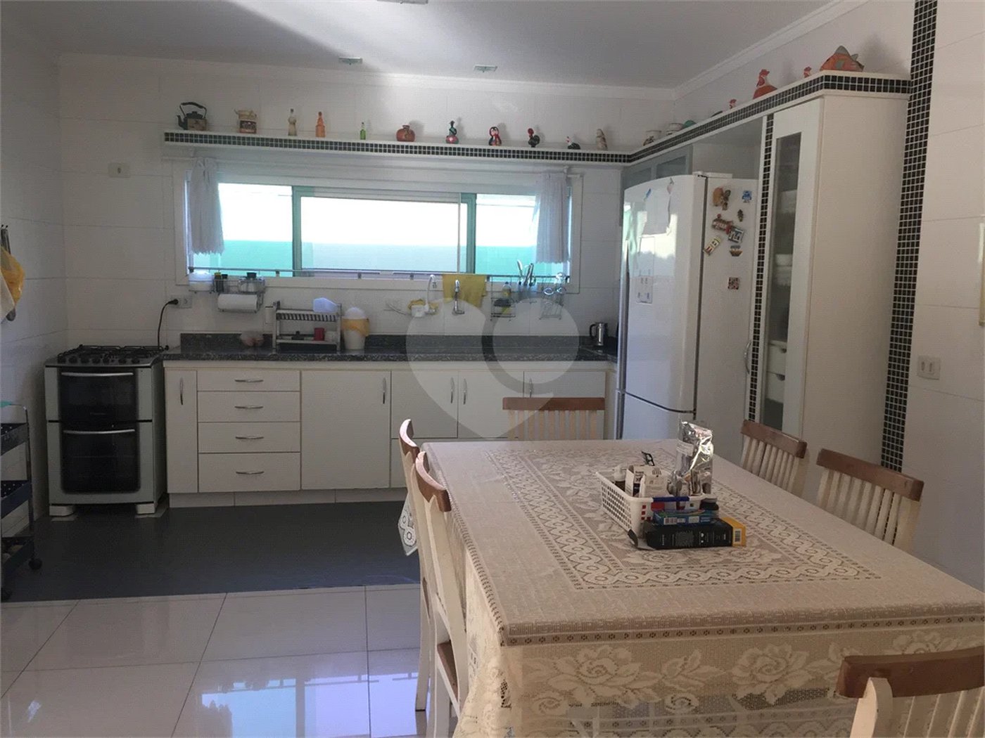 Condomínio à venda com 4 quartos, sendo 3 suítes, em São Joaquim, Vinhedo, SP