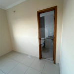 Apartamento no Condomínio Residencial Clarice.