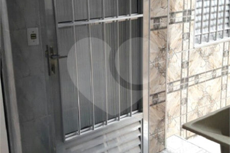 Casa Térrea à venda ou para alugar com 4 quartos, sendo 1 suíte, em Jardim Aeroporto, São Paulo, SP