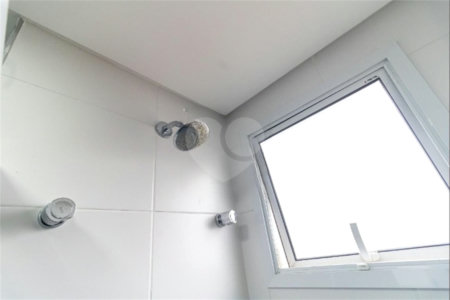 Apartamento de 02 dormitórios sendo 1 suíte
