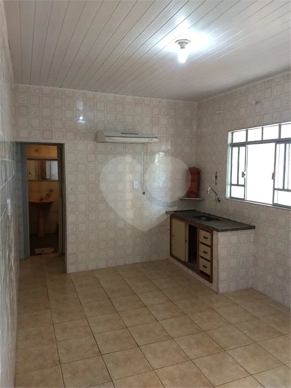 Três casas em terreno de 402m² , à venda no bairro Barcelona em São Caetano do Sul.