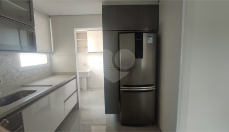 Apartamento à venda com 3 quartos, sendo 1 suíte,  em Centreville, São Carlos, SP