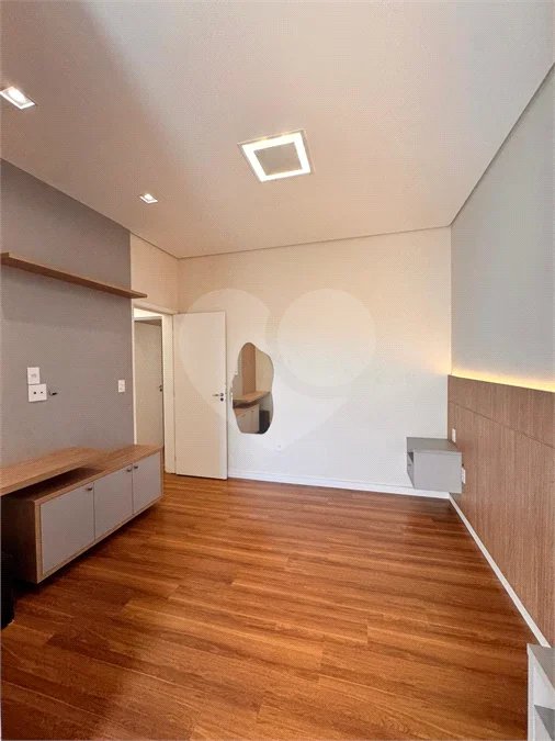 Lindo Apartamento Locação Condomínio Villa do Parque 03 dormitórios 01 suíte