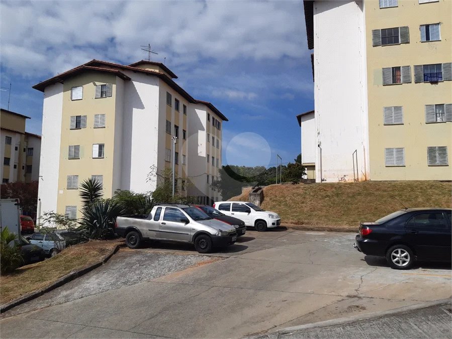 Apartamento á venda - Ferraz de Vasconcelos