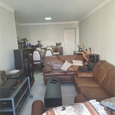 BAURU Vende-se Apartamento
